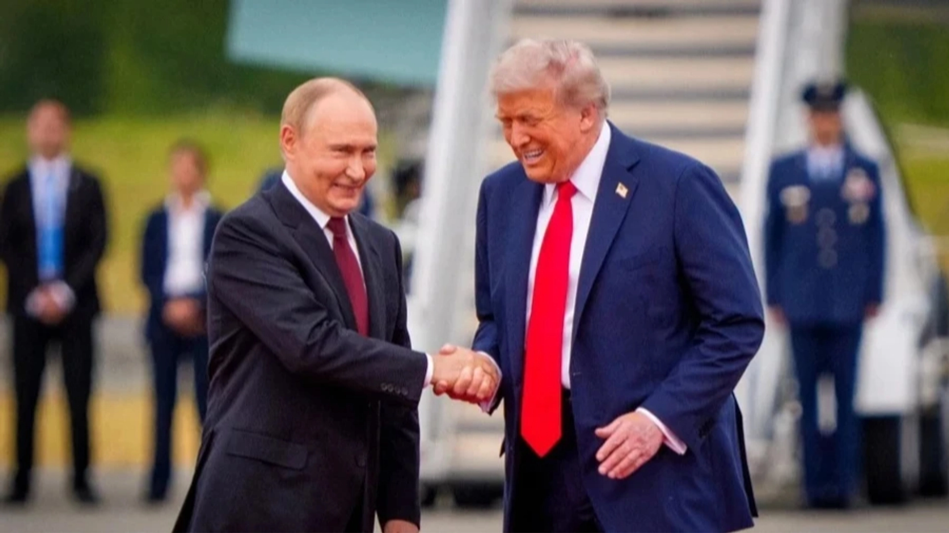 Трамп закликає Європу розглянути можливість закупівлі російського газу