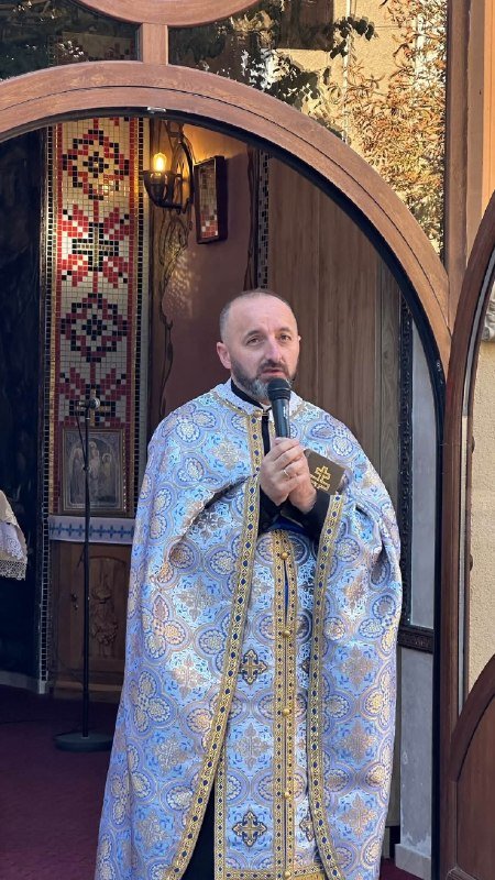 У День захисників і захисниць України відбувся молебень біля каплиці Стрітення Господнього за участю о. Андрія Бінаса