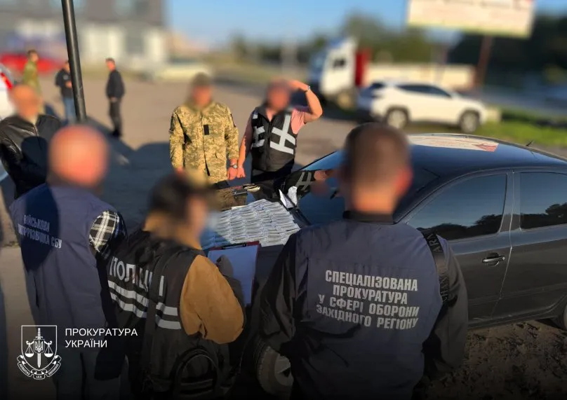 У Львівській області сержант пропонував військовому «тилову» посаду за 6,5 тисячі доларів після служби за контрактом