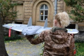 У Львівській області військовим передали нові безпілотники "Grey Widow 1Т-і" та "RIKI"