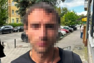 У Львові 31-річного чоловіка підозрюють у викраденні золота, монет і рюкзака: можливе покарання до позбавлення волі