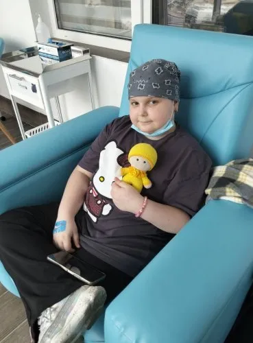 У Львові медики успішно прооперували 13-річну дівчинку із злоякісною пухлиною мозку