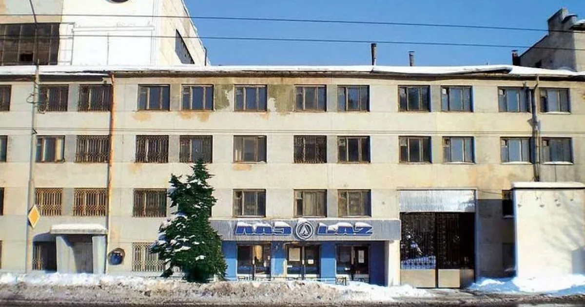У Львові триває дискусія щодо укриття на території ЛАЗу: ключові деталі ситуації