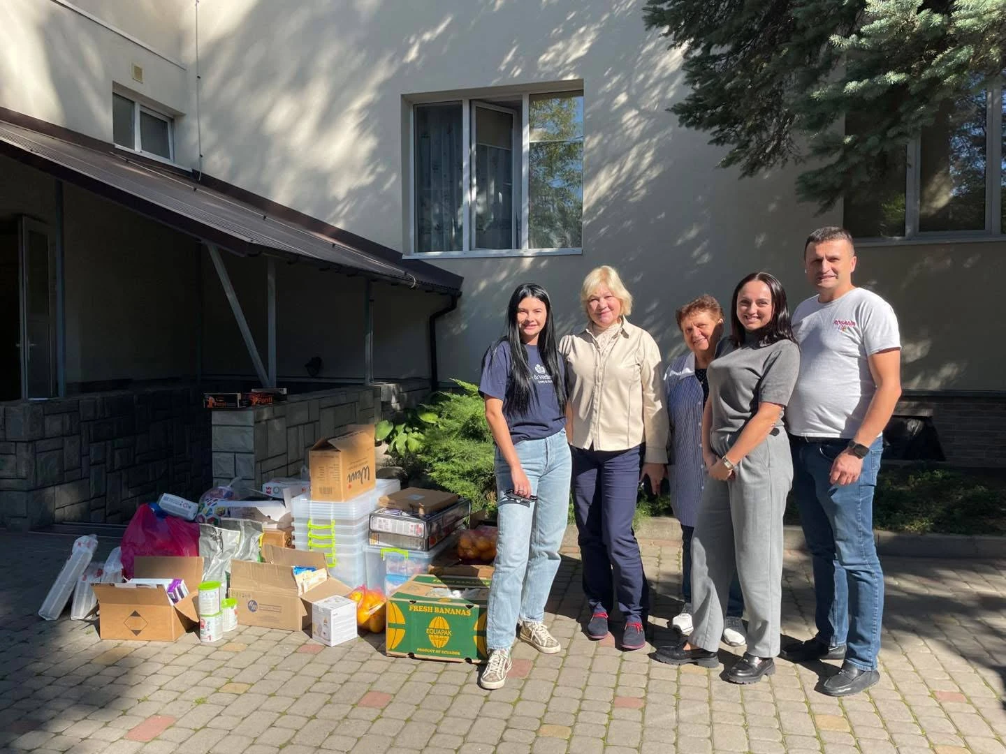 У Львові Центр здоров’я та реабілітації дітей отримав donated іграшки та засоби для догляду