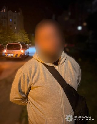 У Львові затримано чоловіка за поранення опонента під час конфлікту з травматичною зброєю