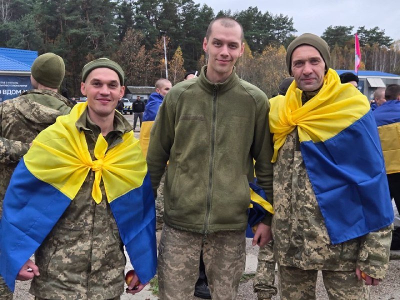 У рамках чергового обміну полоненими додому повертаються 270 нацгвардійців, зокрема воїни Азова