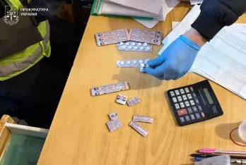 У Шептицькому двох медсестер підозрюють у продажу метадону пацієнтам