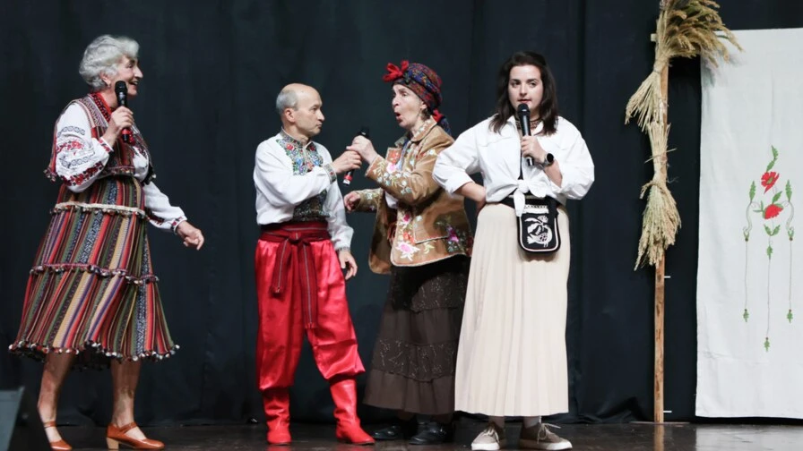У Центрі Довженка підопічні "Джерела" презентували мюзикл "Кайдашева сім’я"