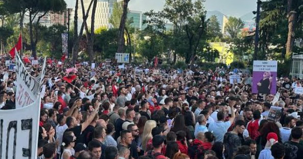 В Албанії протести проти уряду тривають вже понад 120 днів