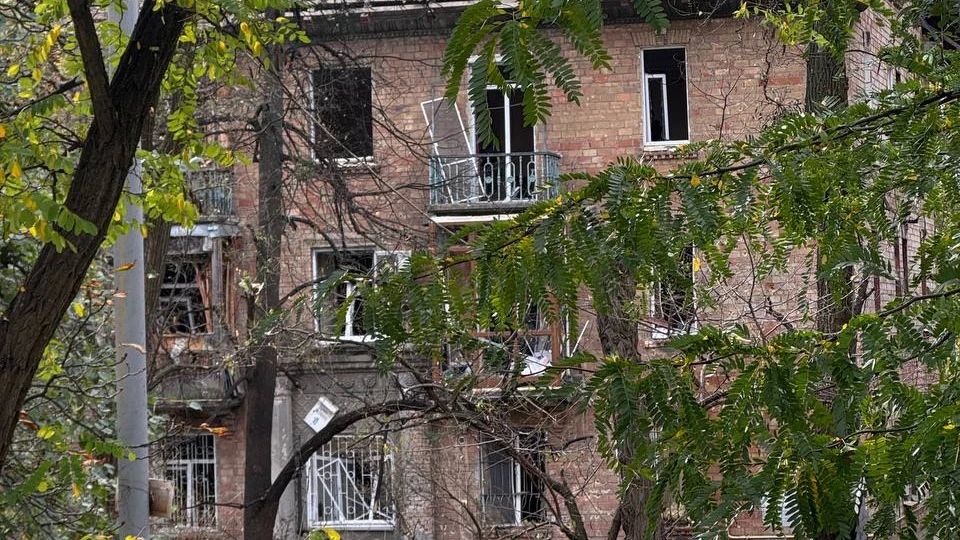 Внаслідок російського обстрілу постраждав будинок чемпіонки світу з України