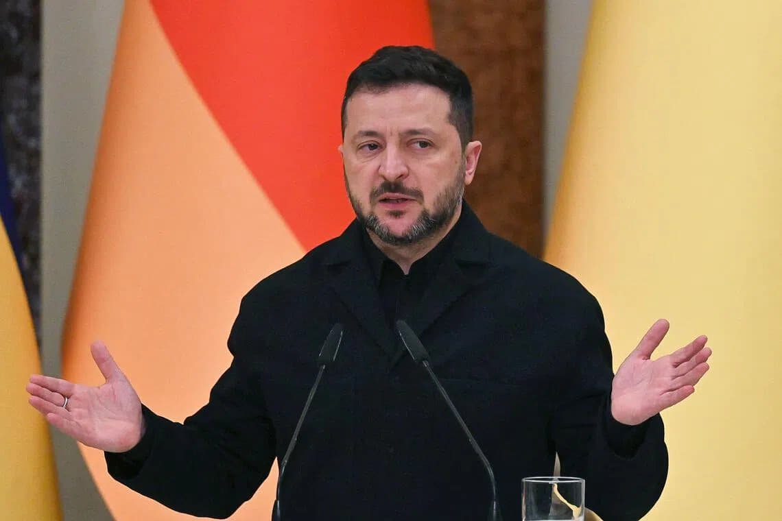Зеленський заявив про готовність зупинити удари по НПЗ у відповідь на припинення атак Росії на енергетичну інфраструктуру України